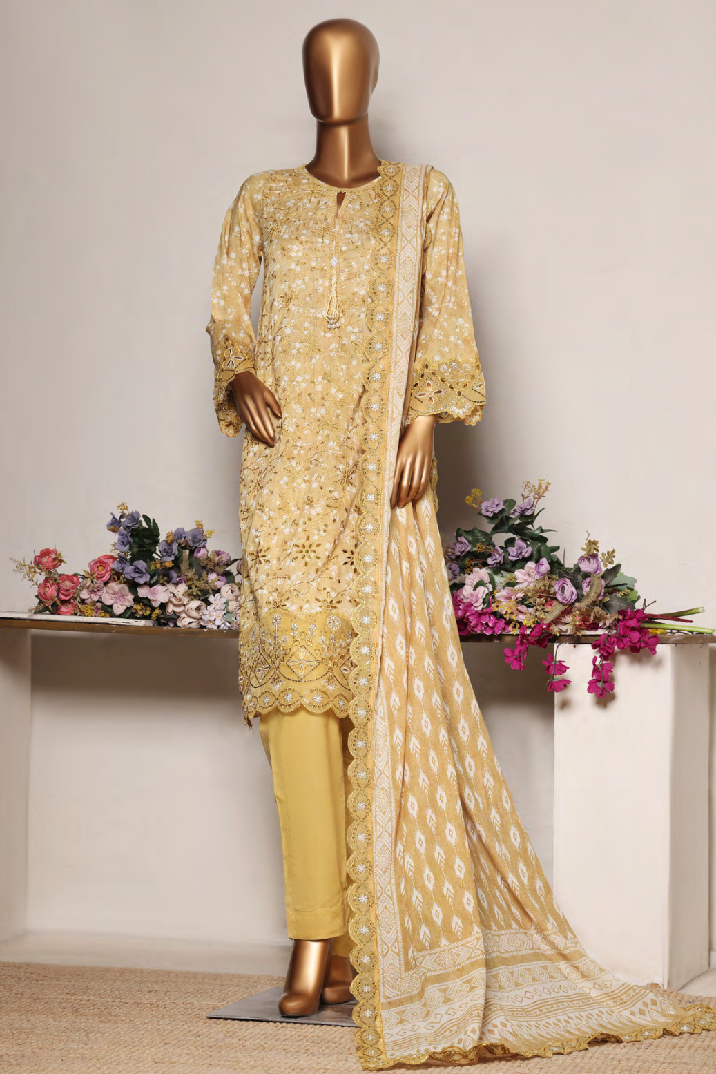 Libas Offer 607 Lawn Ready Made Suit – Al Libas Al Asri