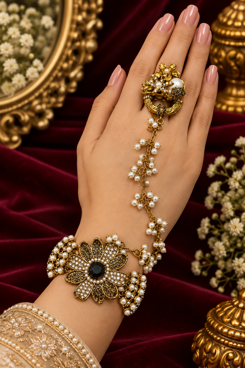 J 1100 Jewellery